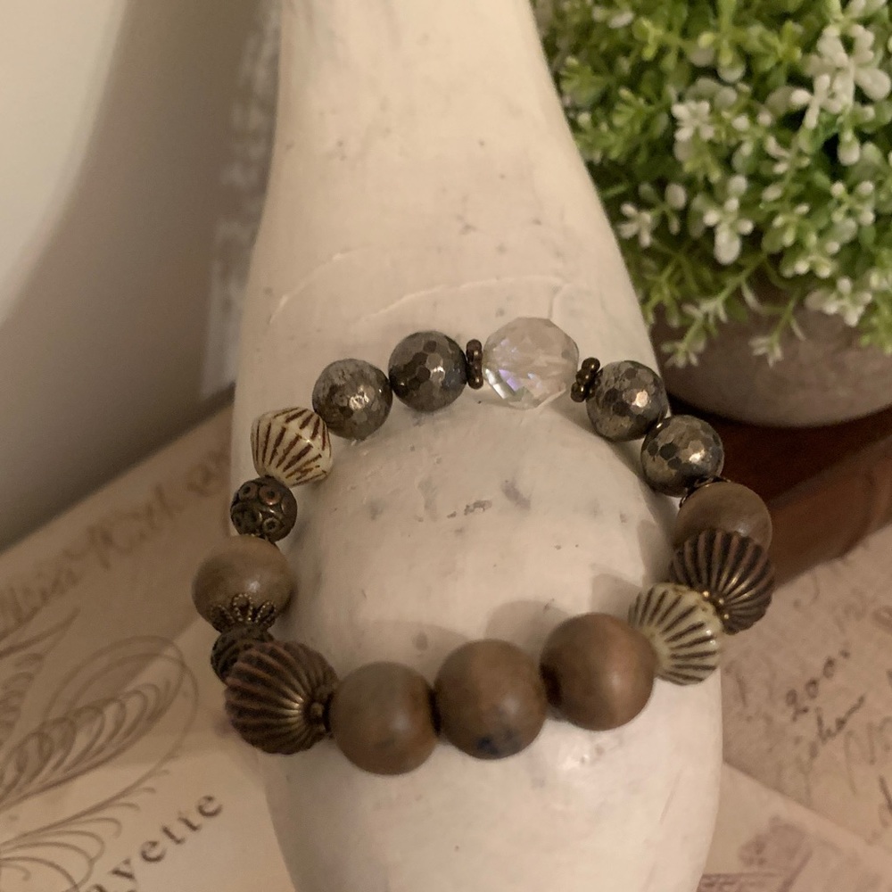 Inspire Designs Chunky Multi Color Stone & Wooden Beaded Bracelet